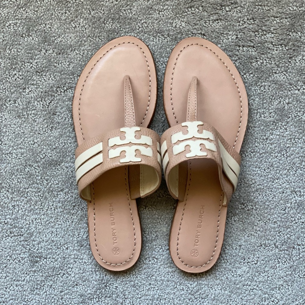 LIKE NEW Tory Burch Leigh Flip Flop Sandals 9 1/2